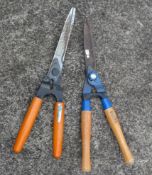 2 x Pairs Of Sheers - Supplied As Shown - Ref: KH237 / SHD - CL168 - Location: Flintshire CH6 - NO