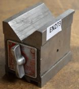 1 x Eclipse Magnetic Vee Block - CL202 - Ref EN273 - Location: Worcester WR14  - RRP £392!