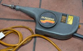 1 x Burgess Professional Engraver - Model 840 - CL202 - Ref EN529 - Location: Worcester WR14