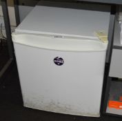 1 x Small Kobe Mini Fridge - CL202 - Ref EN123 - Location: Worcester WR14