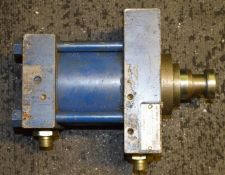 1 x Helipebs Hydraulic Cyclinder - CL202 - Ref EN507 - Location: Worcester WR14