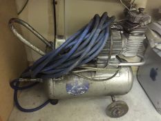 1 x Silit Werke D 8872 Air Compressor - CL171 - Location: London, N4