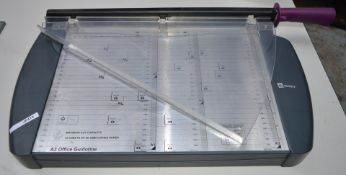 1 x Avery A3 Office Paper Guillotine - Maximum Cut Capity 15 x Sheets of 80gsm Copier Paper -