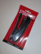 40 x New Packaged Staples Black Staplers - Ref: DRT0128 - CL185 - Location: Stoke-on-Trent ST3 Supp