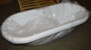 1 x Shakespeare Roll Top Freestanding Bath - High Quality Acrylic Finish - 1700x760mm Size -