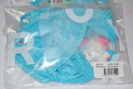 35 x ROXY Teen Bikini Sets (XMTSM033) - Each set includes Top & Bottom (70 items in total) All
