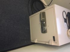 Leabank Safe with Keys