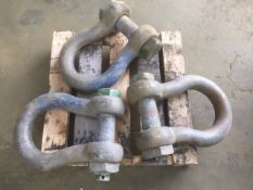 55 Tonne Shackles x 3