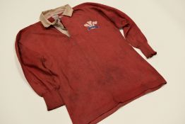 1929 WELSH INTERNATIONAL JERSEY MATCH-WORN BY ARTHUR LEMON v IRELAND Condition: colour has held,