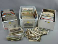 Postcards - a tub with a large quantity of mixed postcards, a box of Continental postcards and a box