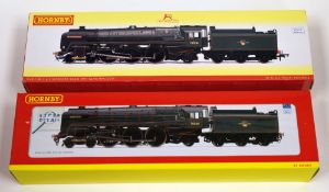 TWO HORNBY 00 GAUGE LOCOMOTIVES; 1. Britannia Class Locomotive '70038 Robin Hood' (R2719 BR 4-6-2)