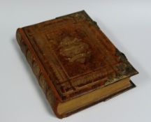 A NINETEENTH CENTURY BRASS MOUNTED FAMILY BIBLE IN WELSH / BRASS BEDWAREDD GANRIF AR BYMTHEG GOSOD