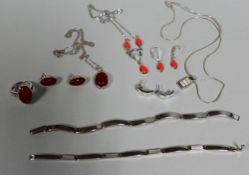 A SMALL PARCEL OF CONTINETAL SILVER JEWELLERY