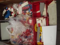 Quantity of loose Lego