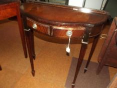 Demi Lune hall table