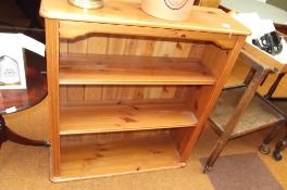 Free standing bookcase in pine