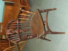 19th century Windsor chair in yew and elm, turned