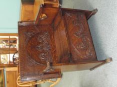 Early 20th century metamorphic oak Monks' bench wi