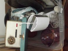 Assorted items to include des