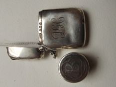 Silver vesta case together with a silver pill box