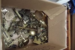 Assorted brassware to include a good early brass g