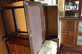 Oak metamorphic bureau/side table