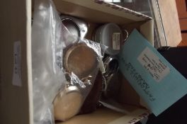 Box of watch cases and others
