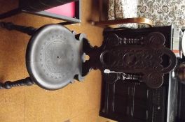 Victorian carved hall chair