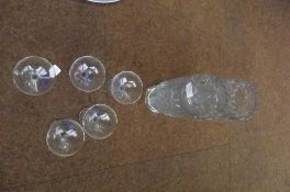 2 vases and 5 baby cham glasses