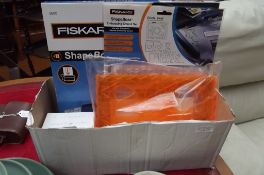 Fiskars embossing stencil set