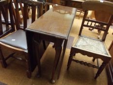Queen Anne style drop leaf dining table