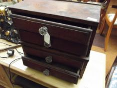 4 drawers chest