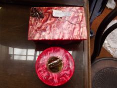 Retro cigarette box and lighter