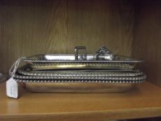 5 plated serving trays