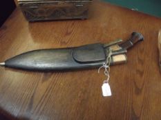 Kukri knife