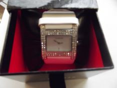 Ladies fashion watch