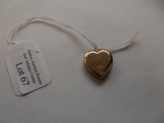 9 ct gold heart shaped locket