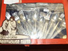 44 piece cutlery set
