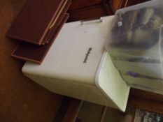 1950's Hotpoint fridge