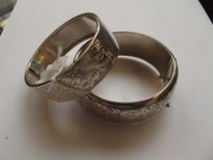 2 silver bangles, 75 grams