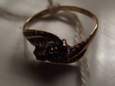 9 ct gold lady's dress ring with 3 stones