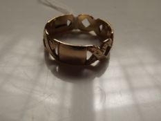 9 ct gold gent's ring, 6 grams