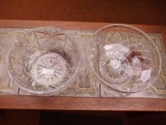 2 crystal fruit bowls