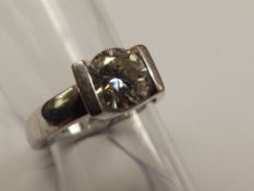 18ct white gold Moissanite ring size I