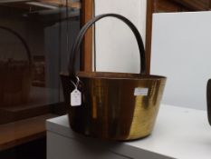 Heavy brass jam pan
