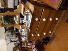 Victorian pine dressing table