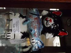 Lorna Bailey cat holding a fish