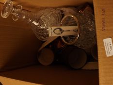 Mixed box to include a decanter