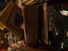 Mixed box of glass ware and other
