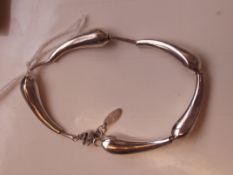 Cased 925 silver Jasper Conran bracelet